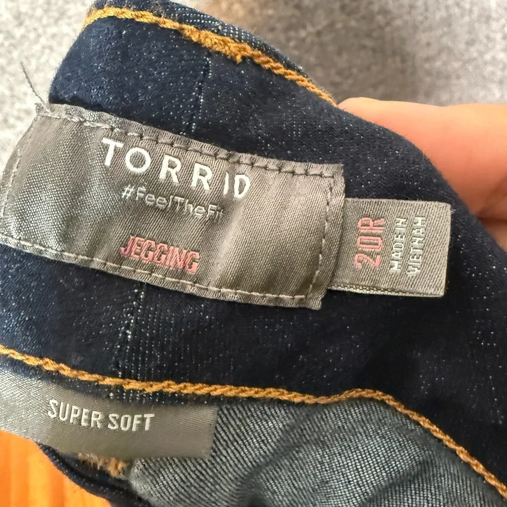 Torrid Jeans Womens 20R Blue Jegging Pants Plus Size Stretch Soft‎ Casual